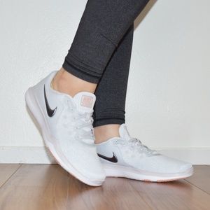 NIKE FLEX SUPREME TR